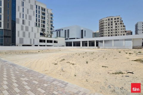 2880m² Land in Dubai, UAE No. 164341 9