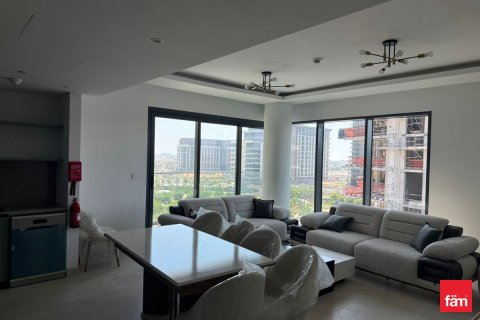 Квартира с 2 спальнями в City Walk, ОАЭ №164340 4