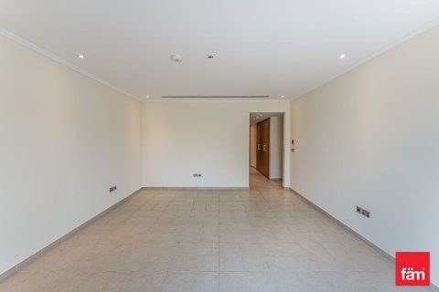 5 bedrooms Villa in Jumeirah Park, UAE No. 164338 16