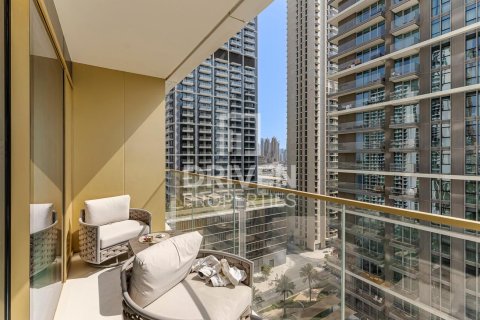 2 bedrooms Apartment in EMAAR Beachfront, UAE No. 138571