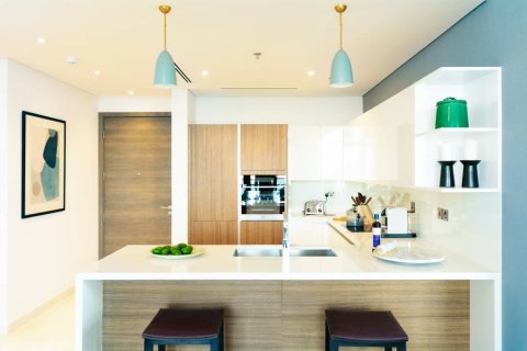 3 bedrooms Apartment in Dubai, UAE No. 13486 2