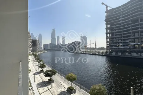 2 bedrooms Apartment in Dubai, UAE No. 161480