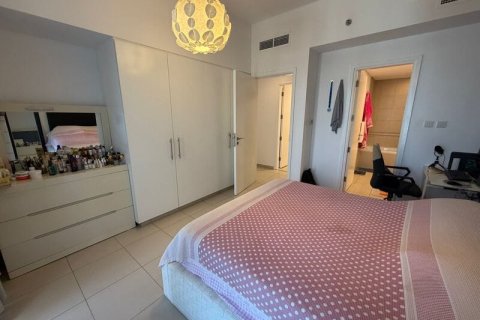Квартира с 3 спальнями в Zahra Apartments, ОАЭ №165919 11