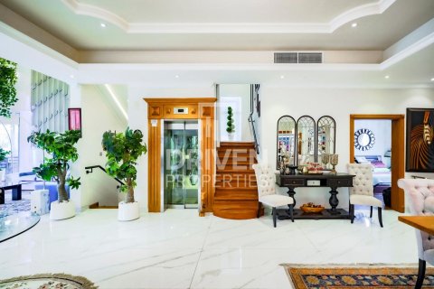 Villa de 5 chambres No. 121804 9