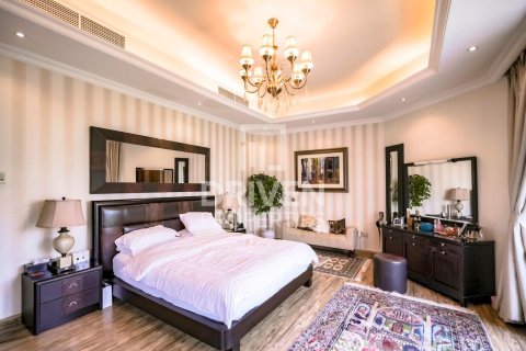 Villa de 5 chambres No. 121804 16