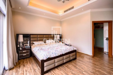 Villa de 5 chambres No. 121804 12