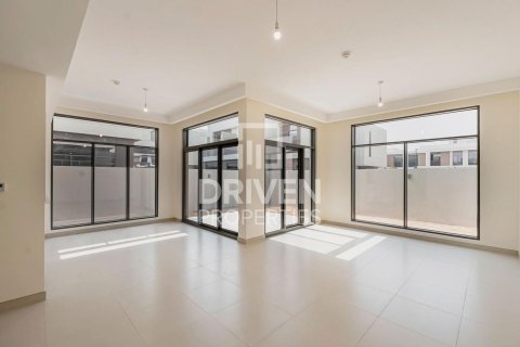 Villa de 4 chambres  No. 121800 3