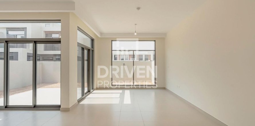 Villa de 4 chambres  No. 121800