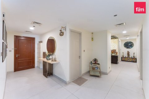 Apartment de 3 dormitorios en Motor City, UAE No. 162766 9