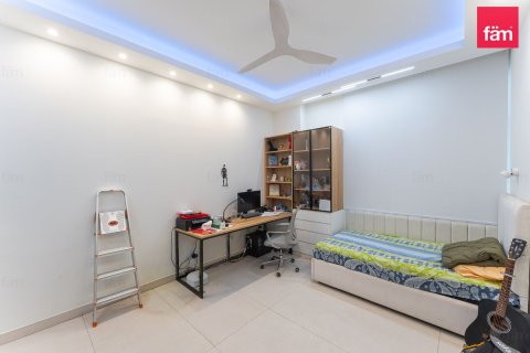 Apartment de 3 dormitorios en Motor City, UAE No. 162766 17