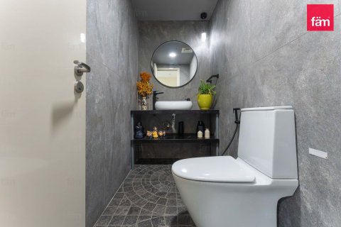 Apartment de 3 dormitorios en Motor City, UAE No. 162766 3
