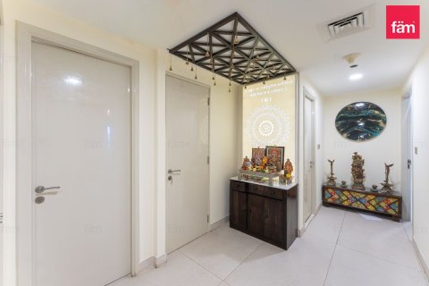 Apartment de 3 dormitorios en Motor City, UAE No. 162766 14