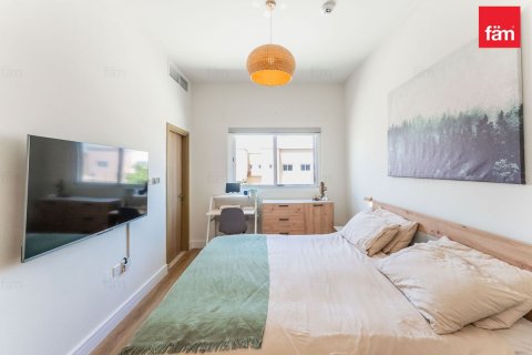 Villa de 3 dormitorios en Dubai, UAE No. 162770 8