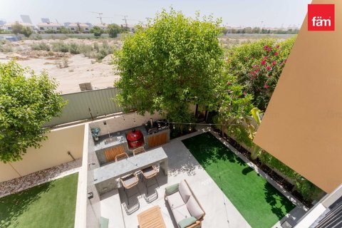 Villa de 3 dormitorios en Dubai, UAE No. 162770 7