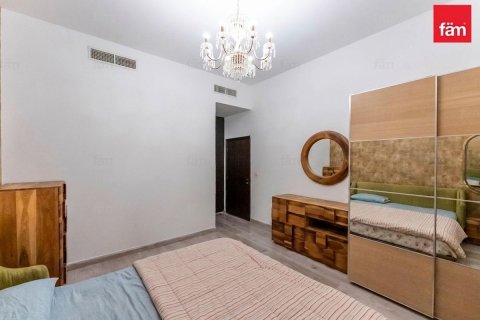 Villa de 4 dormitorios en Dubai, UAE No. 185218 10