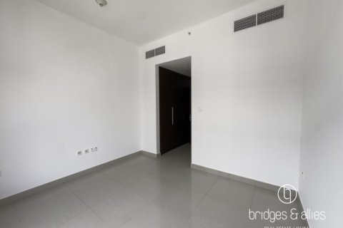 3 غرف نوم شقة  رقم 132380 5