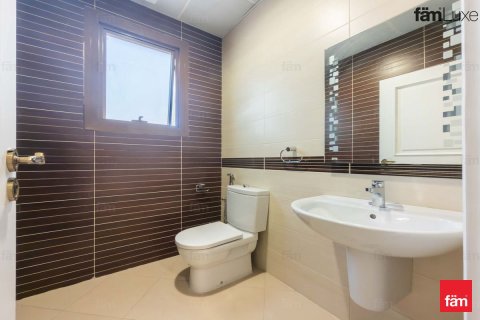 6 bedrooms Villa in Al Barsha, UAE No. 161881 11