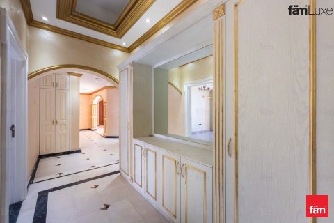 6 bedrooms Villa in Al Barsha, UAE No. 161881 10