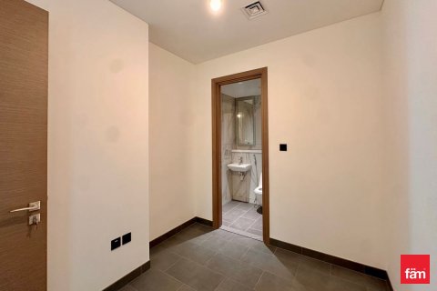 2 bedrooms Apartment in Dubai, UAE No. 158695 11