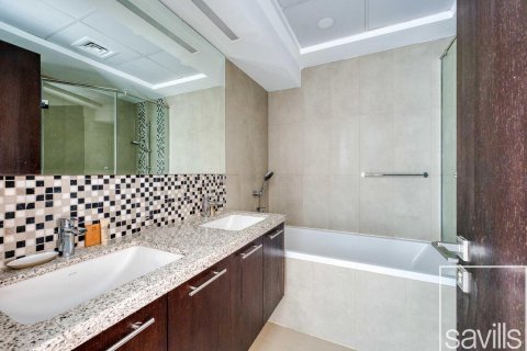 2 bedrooms Apartment in Bellevue Towers, UAE No. 194530 19
