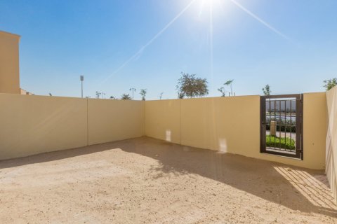 Таунхаус с 2 спальнями в Villanova, ОАЭ №148954 3