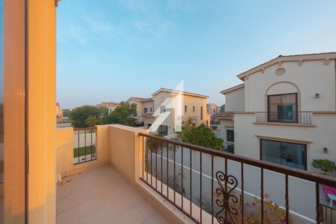 Villa de 4 chambres à Mira, UAE No. 101761 15