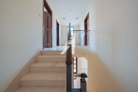 Villa de 4 chambres à Mira, UAE No. 101761 13