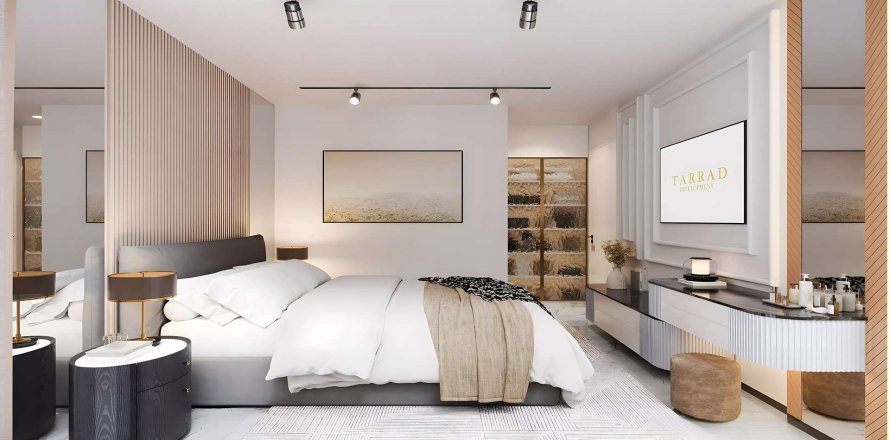 Studio Apartment in Dubai Land, UAE No. 170379