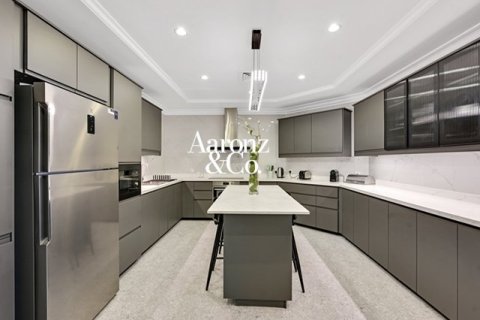 Вилла с 5 спальнями в Garden Homes Frond K, ОАЭ №165155 19