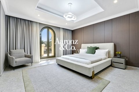 Вилла с 5 спальнями в Garden Homes Frond K, ОАЭ №165155 17