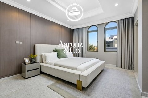 Вилла с 5 спальнями в Garden Homes Frond K, ОАЭ №165155 10
