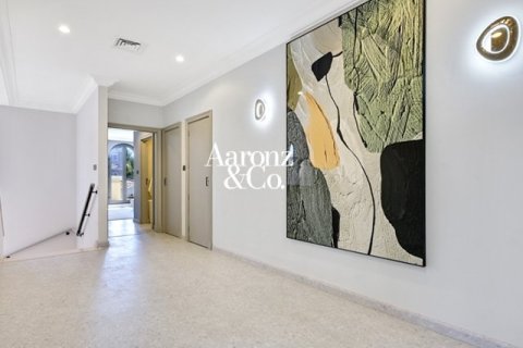 Вилла с 5 спальнями в Garden Homes Frond K, ОАЭ №165155 8