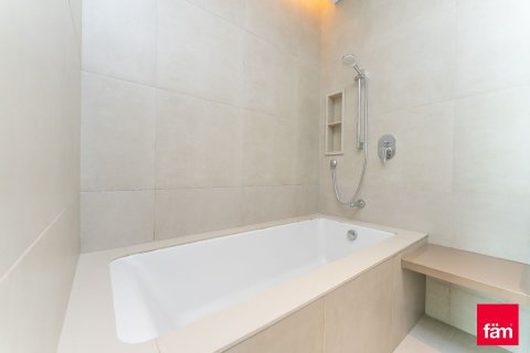 Apartment de 2 dormitorios en Dubai, UAE No. 88677 9