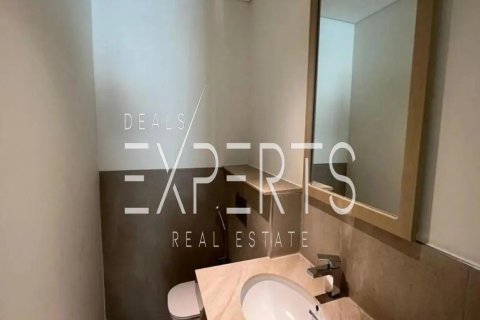 2 bedrooms Villa in Abu Dhabi, UAE No. 207866 10