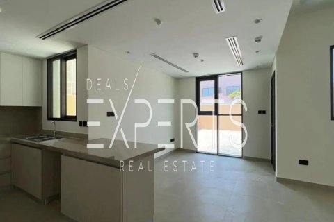 2 bedrooms Villa in Abu Dhabi, UAE No. 207866 8