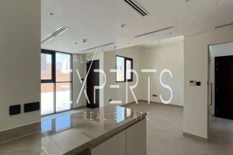 2 bedrooms Villa in Abu Dhabi, UAE No. 207866 5