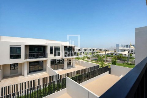 3 bedrooms Townhouse in Jebel Ali, UAE No. 199972 6