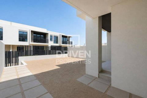 3 bedrooms Townhouse in Jebel Ali, UAE No. 199972 11