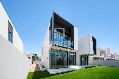 5 bedrooms Villa in Dubai Hills Estate, UAE No. 199966 3