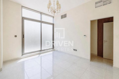 2 bedrooms Apartment in Meydan, UAE No. 199968 4