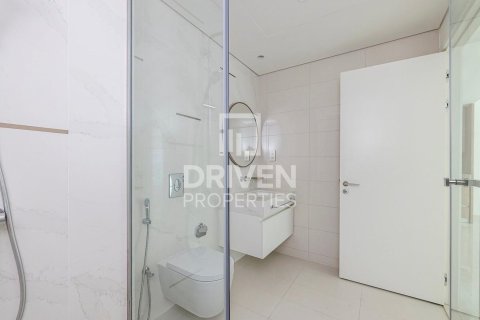 Квартира с 1 спальней в EMAAR Beachfront, ОАЭ №192356 10