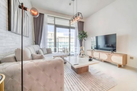 Квартира с 1 спальней в EMAAR Beachfront, ОАЭ №192357 4