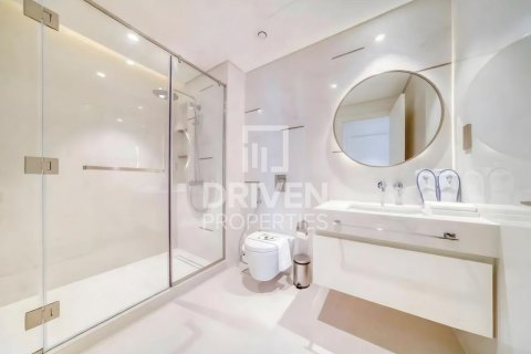 Квартира с 1 спальней в EMAAR Beachfront, ОАЭ №192357 14