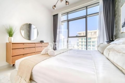 Квартира с 1 спальней в EMAAR Beachfront, ОАЭ №192357 8