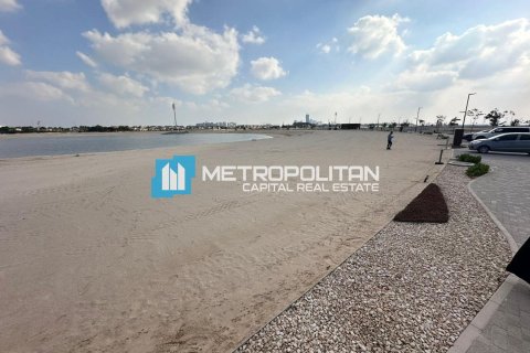 Land de 975.7m²  No. 109886 12