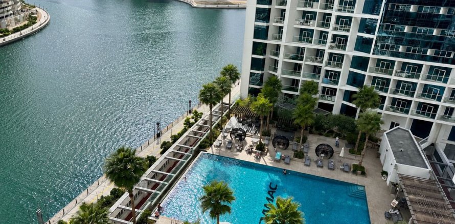 Studio Apartment in Business Bay, UAE No. 170122