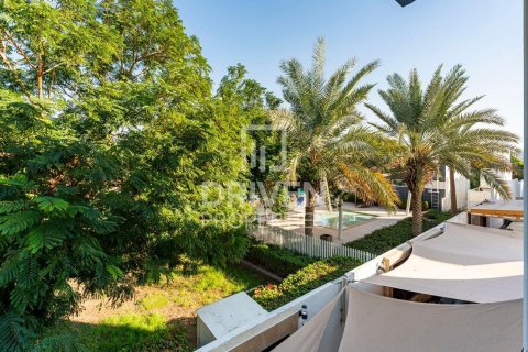 Вилла с 5 спальнями в DAMAC Hills (Akoya by DAMAC), ОАЭ №137961 3