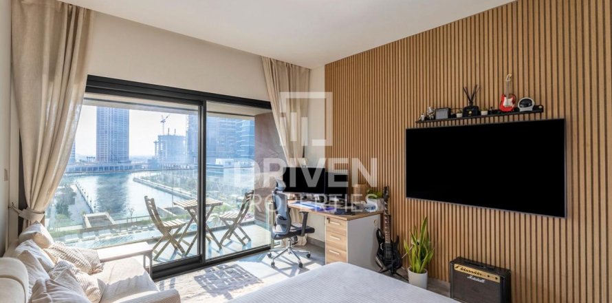 Studio Apartment in Business Bay, UAE No. 137962