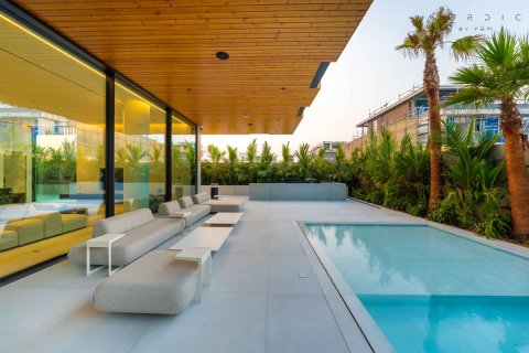 Villa de 6 dormitorios en Al Wasl, UAE No. 125329 15