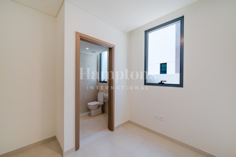 4 غرف نوم فيلا  رقم 134640 19